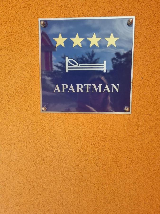 Apartment Apartman Vita *