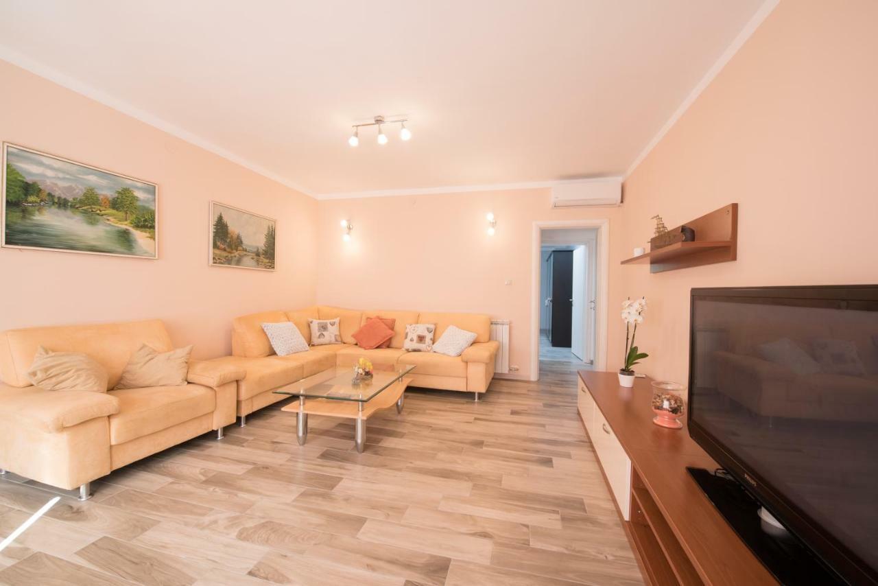 Apartman Vita Apartment *